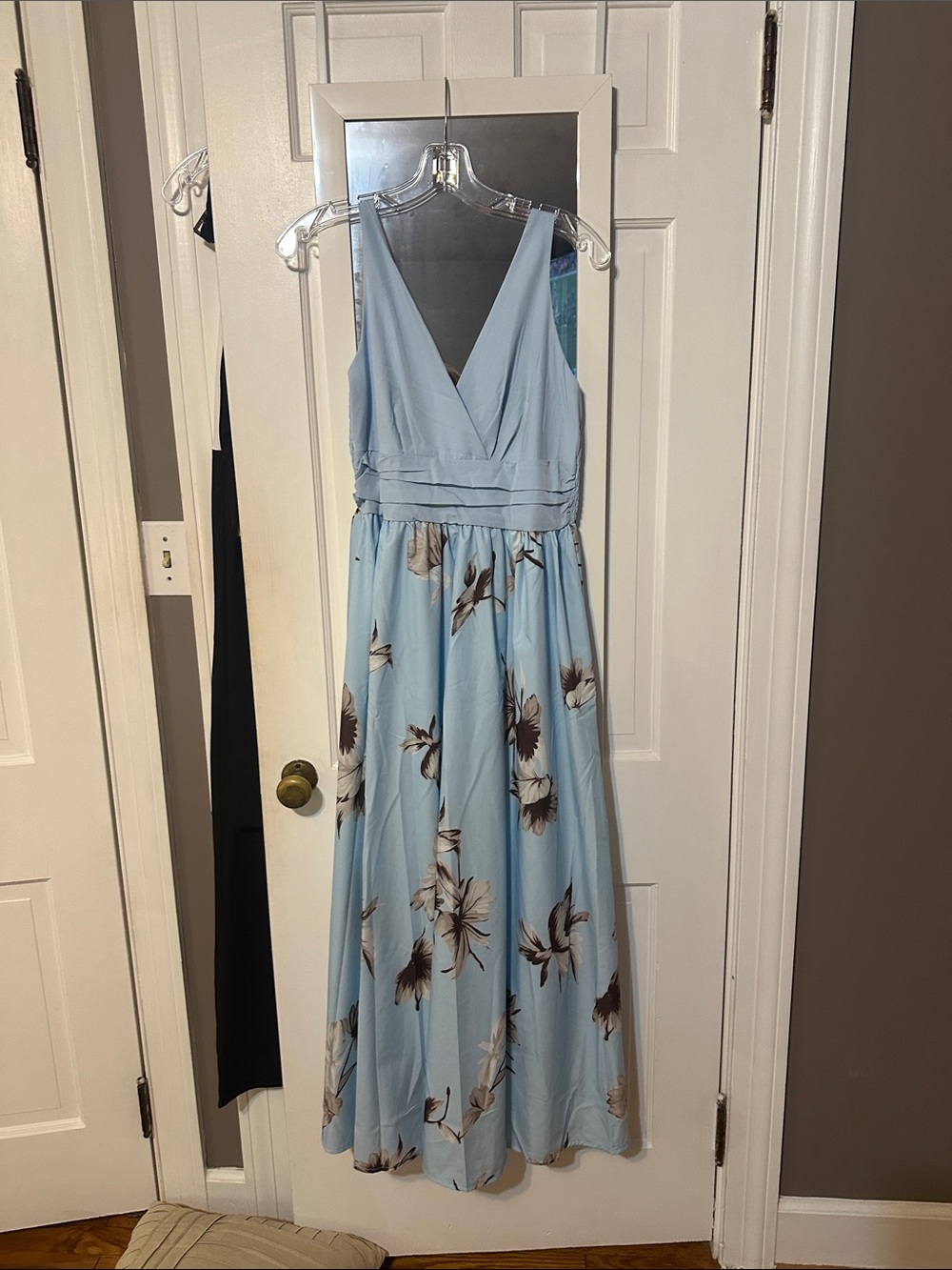 Light Blue Floral V-Neck Formal Maxi Dress